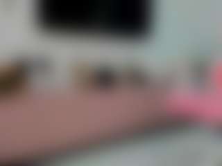 YanaMiana's Live Sex Cam Show