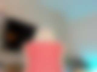 YanaMiana's Live Sex Cam Show