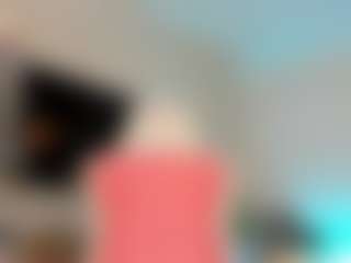 YanaMiana's Live Sex Cam Show