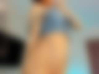 YanaMiana's Live Sex Cam Show