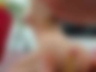 YanaMiana's Live Sex Cam Show