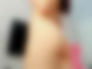 YanaMiana's Live Sex Cam Show
