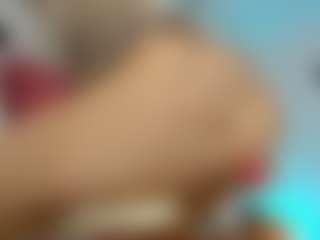 YanaMiana's Live Sex Cam Show