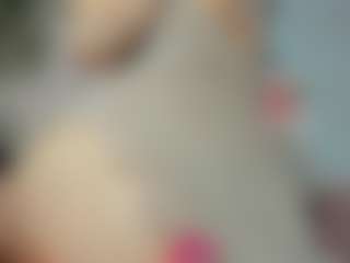 YanaMiana's Live Sex Cam Show