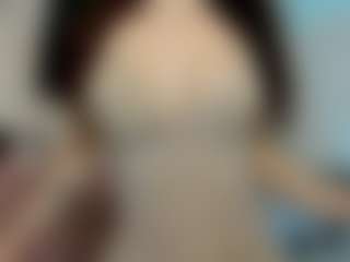 YanaMiana's Live Sex Cam Show