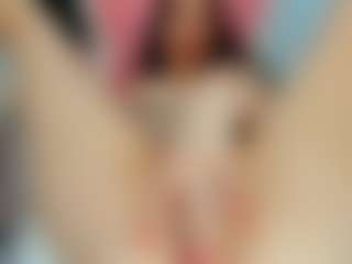 YanaMiana's Live Sex Cam Show