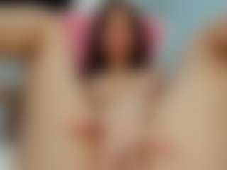 YanaMiana's Live Sex Cam Show