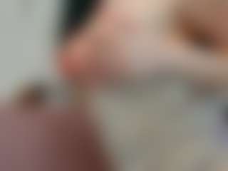 YanaMiana's Live Sex Cam Show