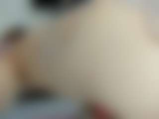 YanaMiana's Live Sex Cam Show