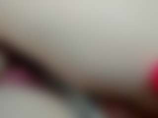 YanaMiana's Live Sex Cam Show