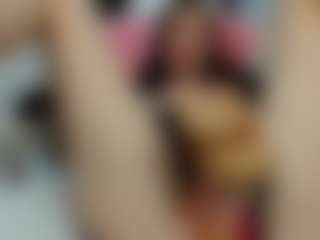 YanaMiana's Live Sex Cam Show