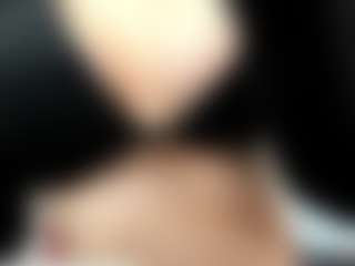 YanaMiana's Live Sex Cam Show