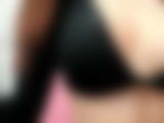 YanaMiana's Live Sex Cam Show