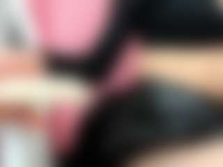 YanaMiana's Live Sex Cam Show