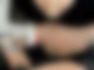 YanaMiana's Live Sex Cam Show