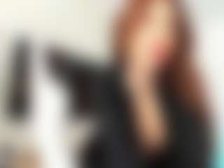 YanaMiana's Live Sex Cam Show