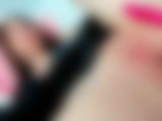 YanaMiana's Live Sex Cam Show