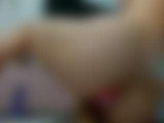 YanaMiana's Live Sex Cam Show