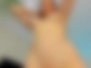 YanaMiana's Live Sex Cam Show