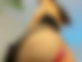 YanaMiana's Live Sex Cam Show