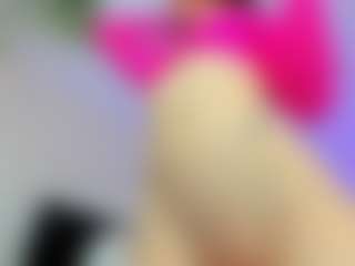 YanaMiana's Live Sex Cam Show