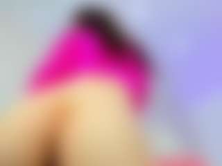 YanaMiana's Live Sex Cam Show