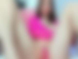 YanaMiana's Live Sex Cam Show
