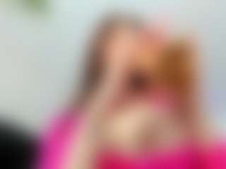 YanaMiana's Live Sex Cam Show