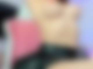 YanaMiana's Live Sex Cam Show