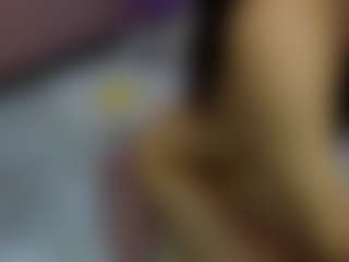 YanaMiana's Live Sex Cam Show