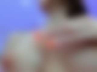 YanaMiana's Live Sex Cam Show
