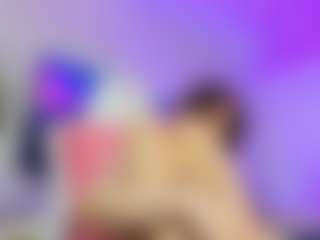 YanaMiana's Live Sex Cam Show