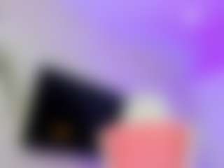 YanaMiana's Live Sex Cam Show