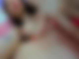 YanaMiana's Live Sex Cam Show