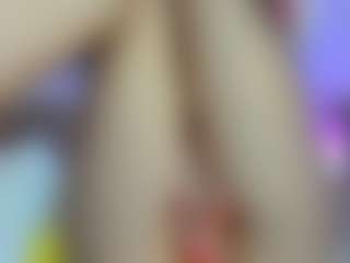 YanaMiana's Live Sex Cam Show