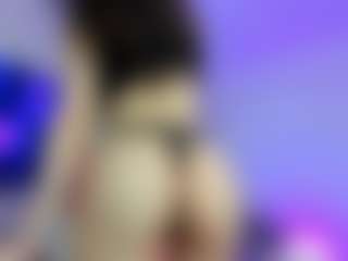 YanaMiana's Live Sex Cam Show