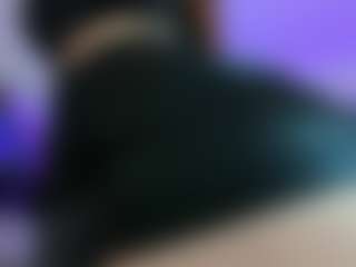Live cam show with YanaMiana - Lush Blonde Hair on Streamer API