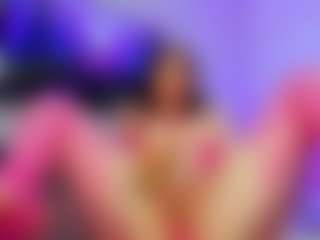 YanaMiana's Live Sex Cam Show