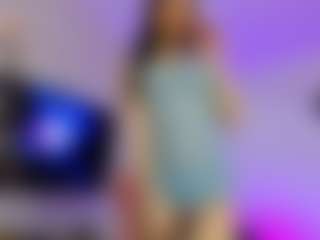 YanaMiana's Live Sex Cam Show