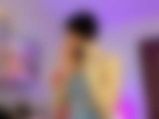 YanaMiana's Live Sex Cam Show