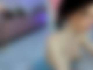 YanaMiana's Live Sex Cam Show