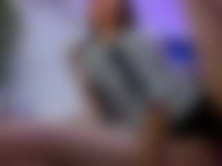 YanaMiana's Live Sex Cam Show