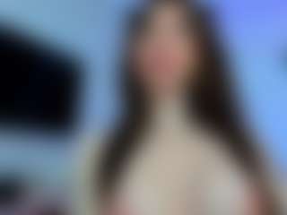 YanaMiana's Live Sex Cam Show