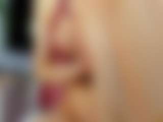 YanaMiana's Live Sex Cam Show