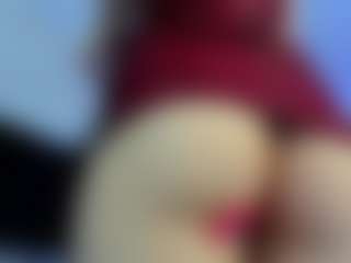 YanaMiana's Live Sex Cam Show