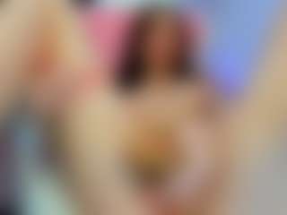 YanaMiana's Live Sex Cam Show