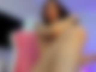 YanaMiana's Live Sex Cam Show