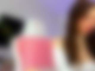 Live cam show with YanaMiana - Blue Eyes on Camming Site