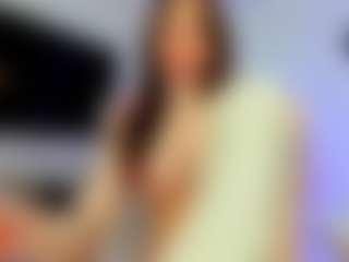 YanaMiana's Live Sex Cam Show