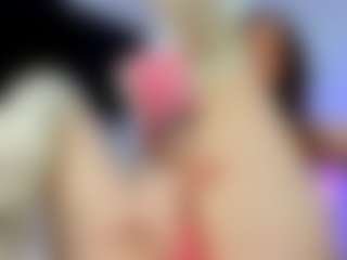 YanaMiana's Live Sex Cam Show
